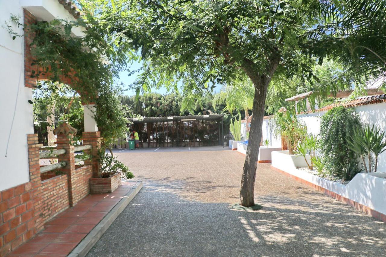 Bungalow La Roa I كونيل ذي لا فرونتيرا المظهر الخارجي الصورة